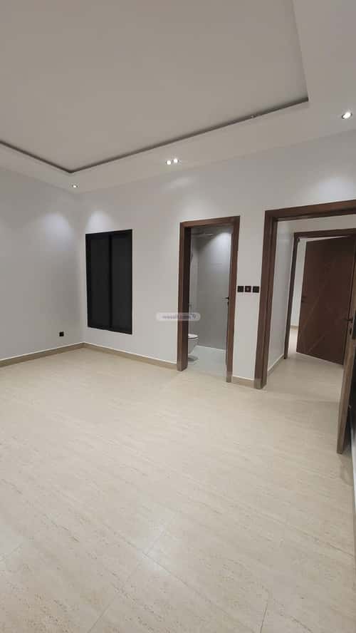 5 bedroom villa in Al Murjan 9