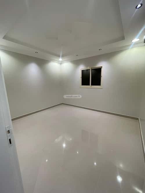 5 bedroom floor in Al Aqiq 1