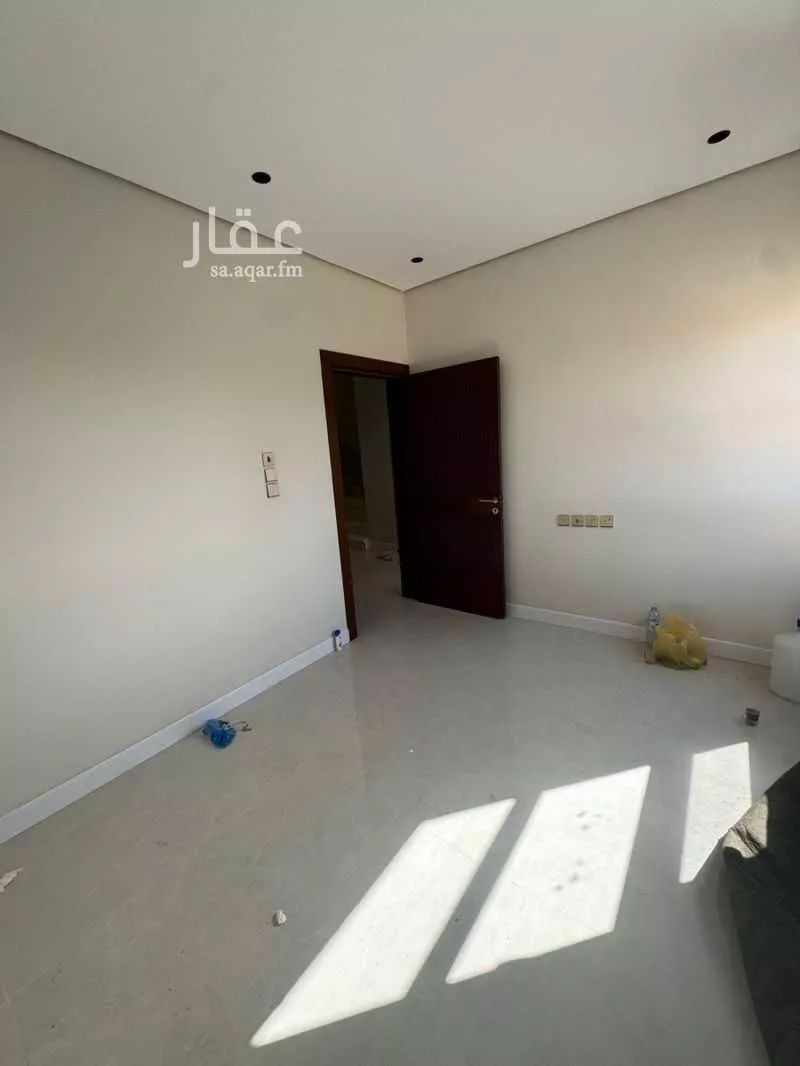 6 bedroom villa in Dahiat Namar 8