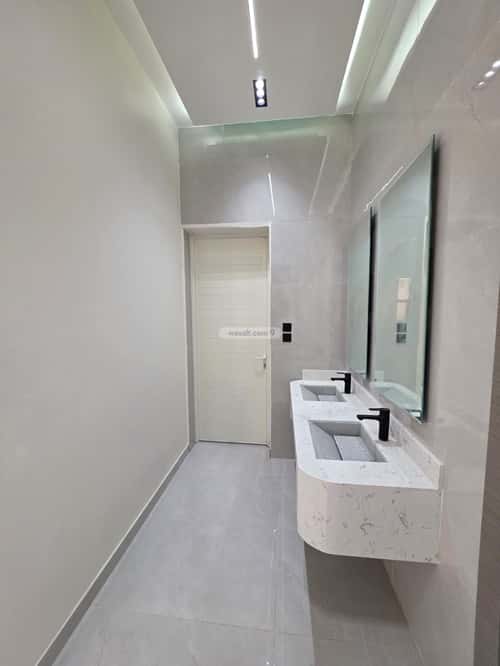 5 bedroom villa in An Nadhim 4