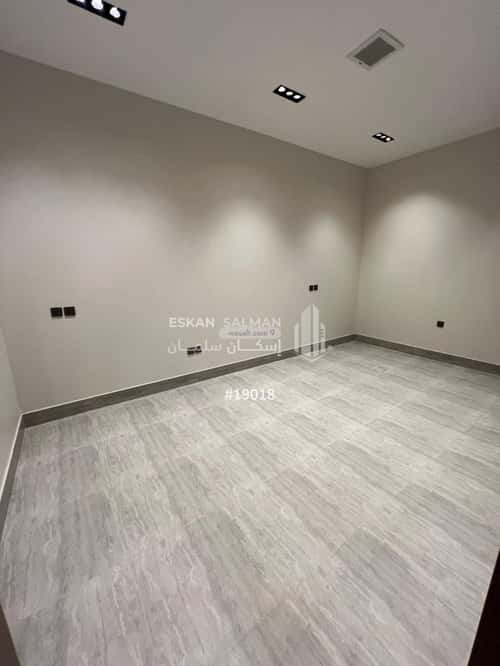 6 bedroom apartment in Al Rimal 4