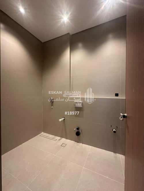 5 bedroom floor in Al Bayan 4