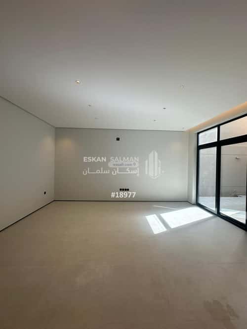 5 bedroom floor in Al Bayan 9