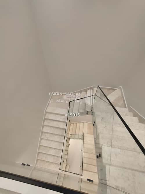 فيلا 8 غرف في الرمال 2