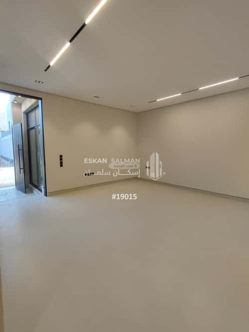 فيلا 8 غرف في الرمال 5