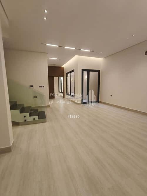 5 bedroom apartment in Al Nahda 8