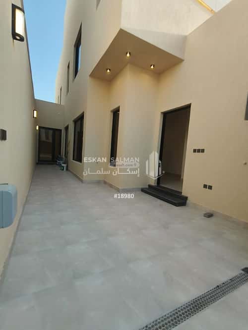 5 bedroom apartment in Al Nahda 9