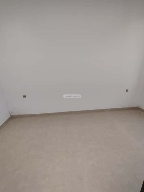 شقة 3 غرف في الرمال 5