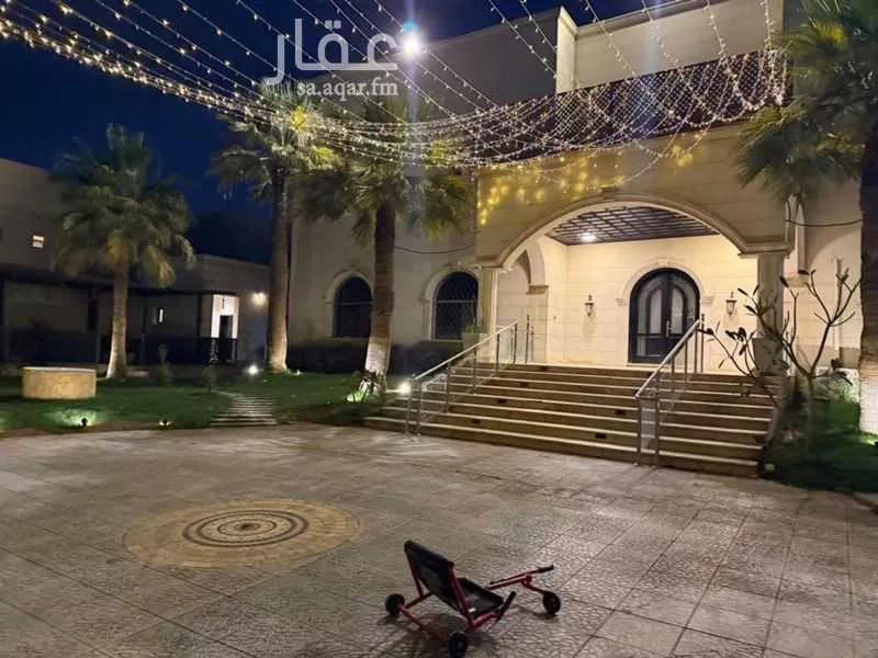 فيلا 7 غرف في الورود 3