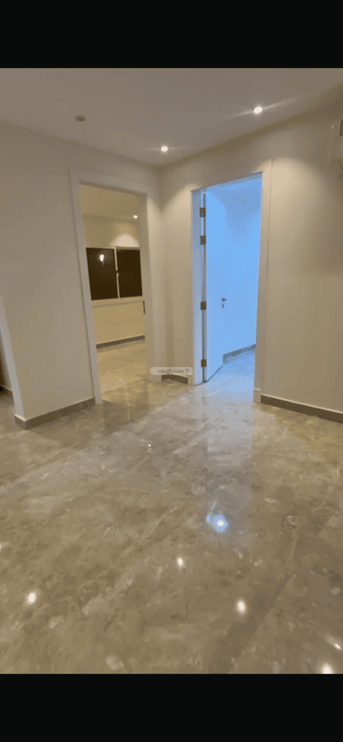 8 bedroom villa in King Fahd 3