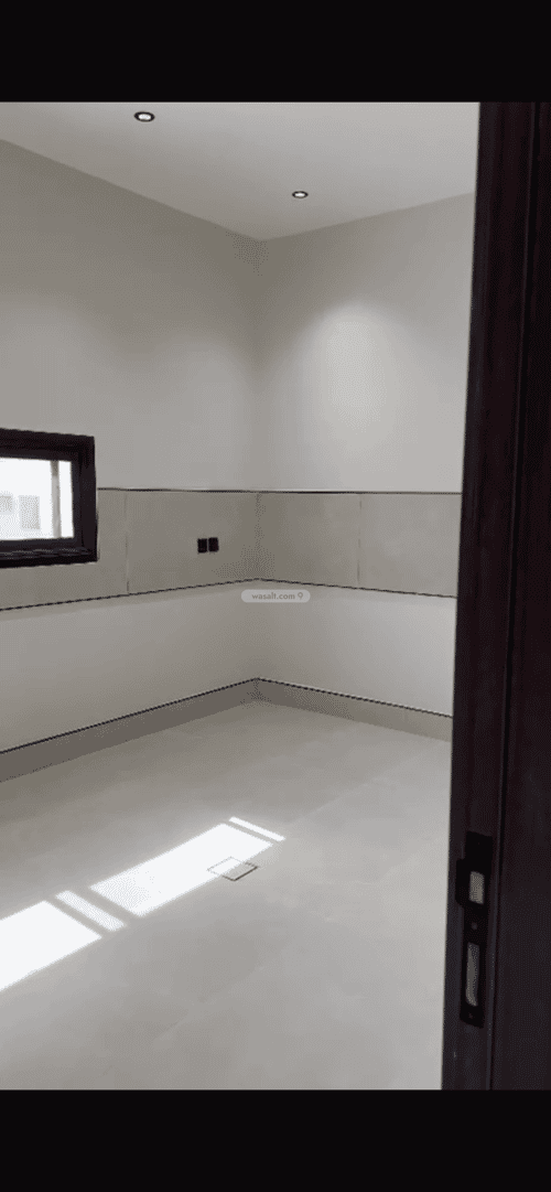 5 bedroom floor in Al Maizilah 2