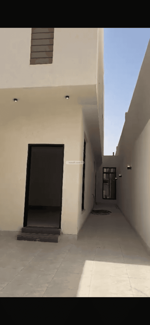 5 bedroom floor in Al Maizilah 6