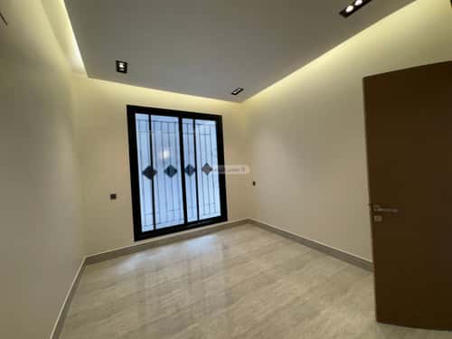 5 bedroom villa in Al Rimal 6