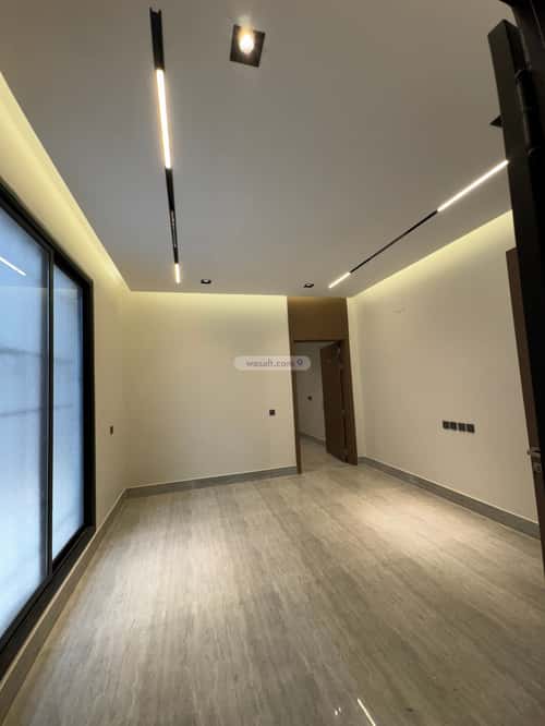 5 bedroom floor in Al Rimal 8