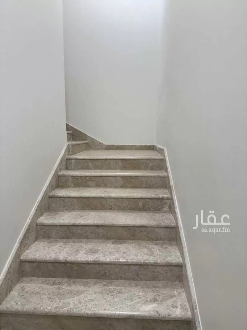 فيلا 10 غرف في المهدية 21