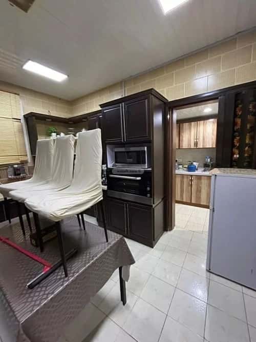 9 bedroom villa in Dhahrat Laban 11