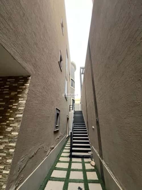 4 bedroom villa in Al Aridh 7