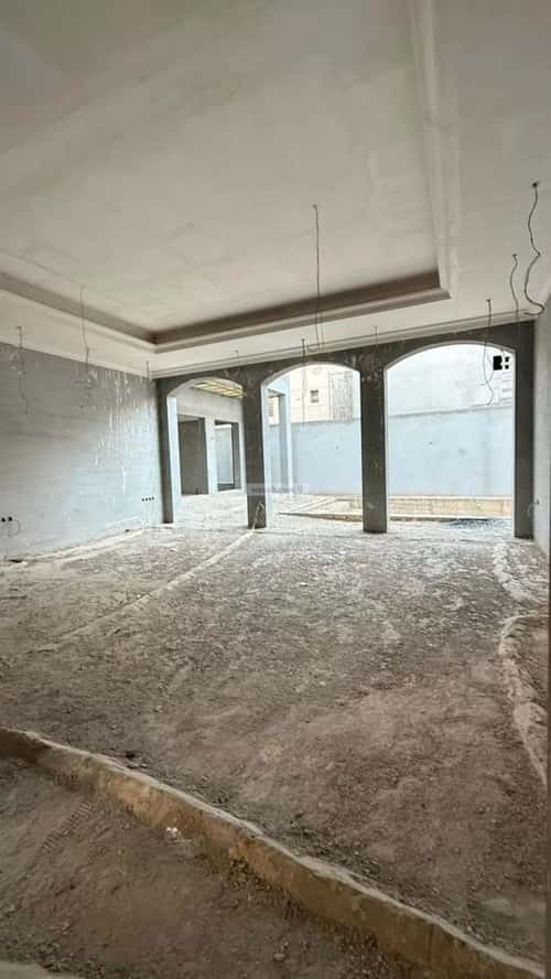 4 bedroom villa in Al Malqa 2