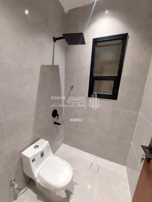 5 bedroom floor in Al Maizilah 4