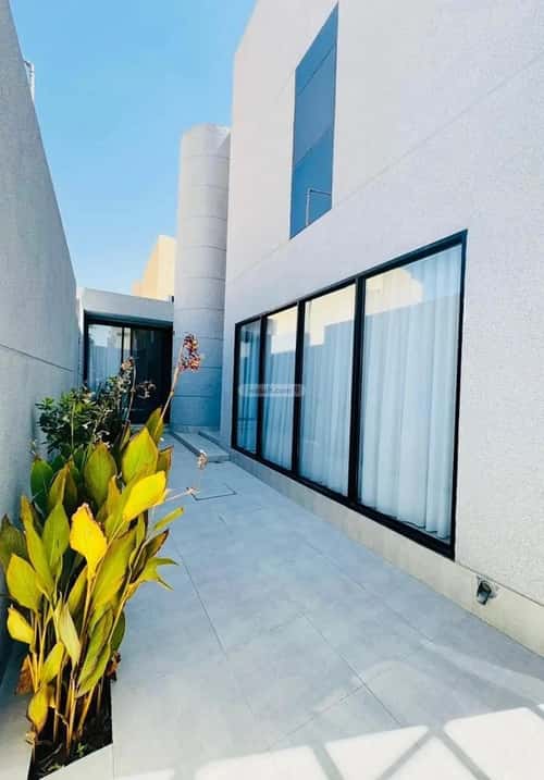 5 bedroom villa in At Taawon 6