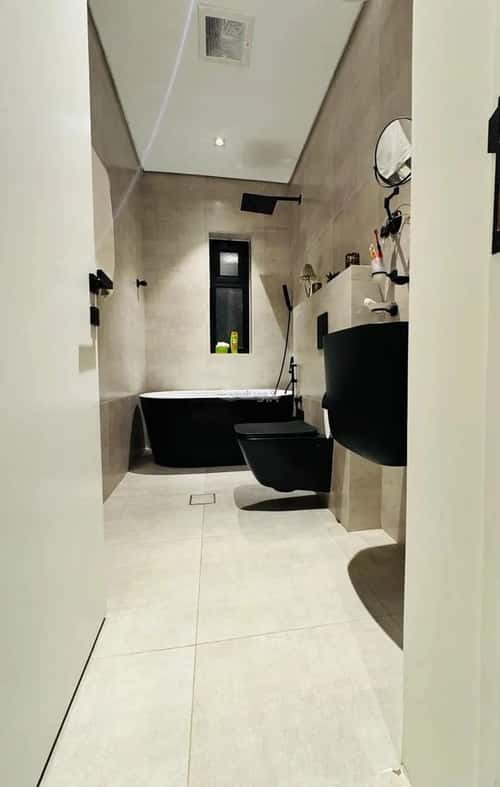 5 bedroom villa in At Taawon 10
