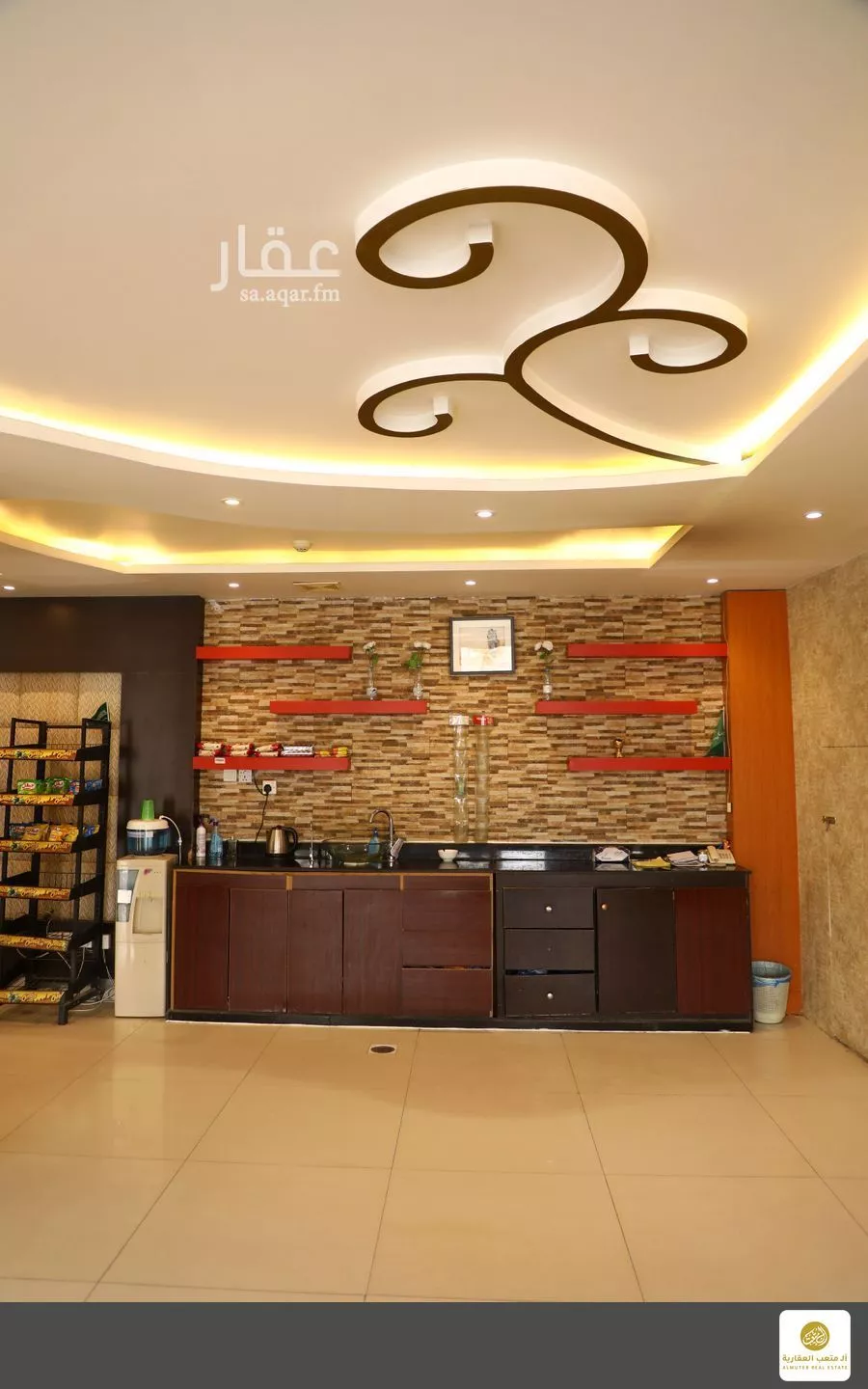 1 bedroom apartment in Al Falah 2