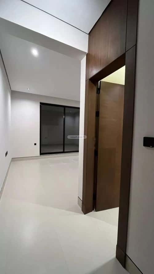 5 bedroom villa in Al Mahdiyyah 1