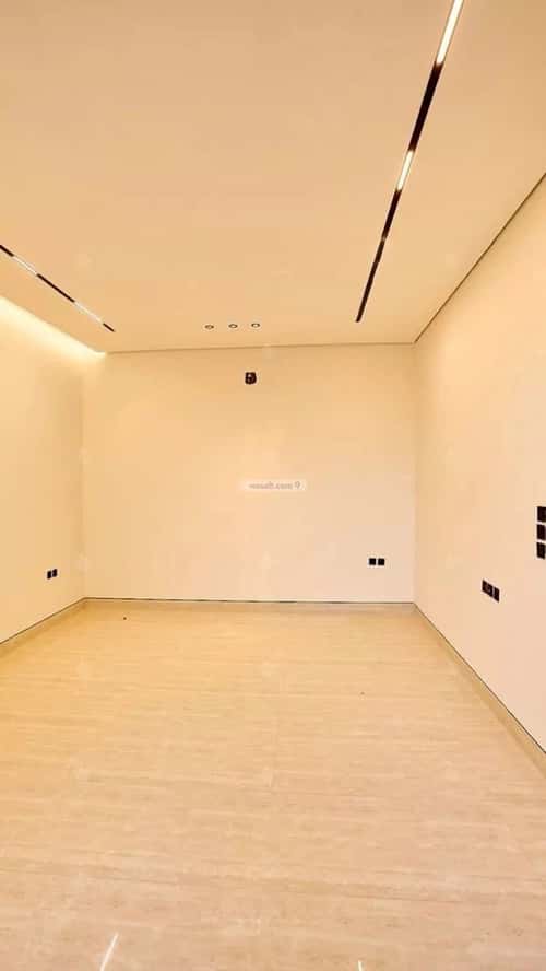 5 bedroom villa in Al Mahdiyyah 3