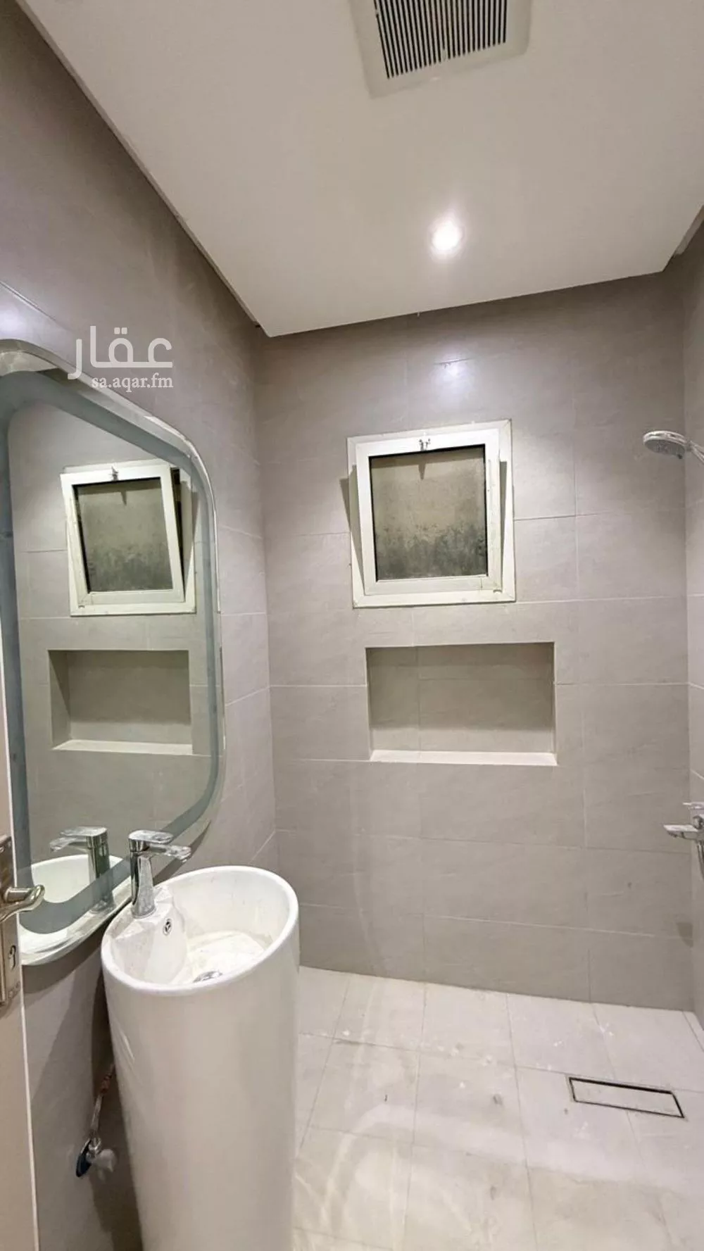 دور 4 غرف في الياسمين 19