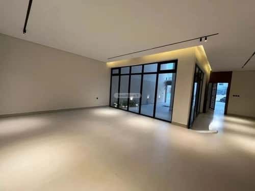 5 bedroom villa in Al Mahdiyyah 3