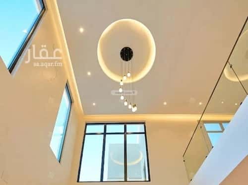 5 bedroom villa in Al Mahdiyyah 2