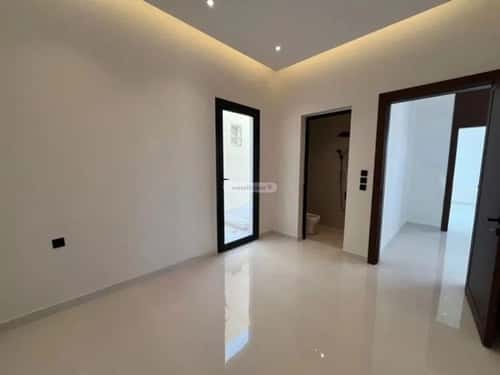 4 bedroom villa in Al Mahdiyyah 4