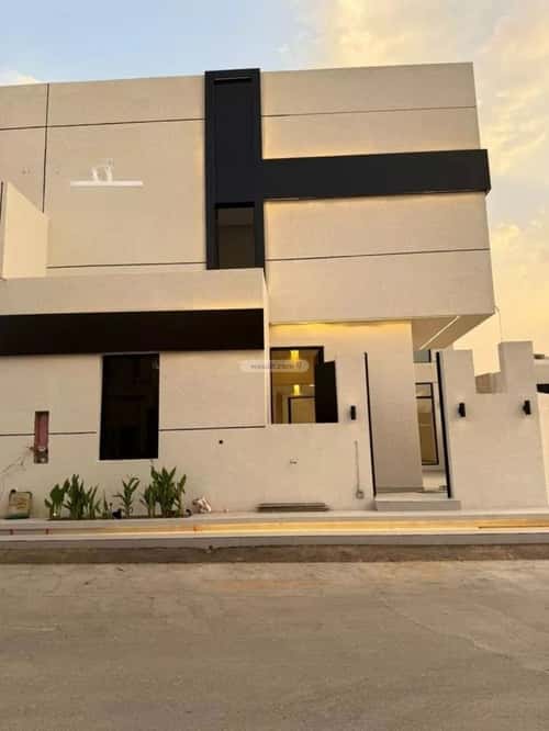 4 bedroom villa in Al Mahdiyyah 5