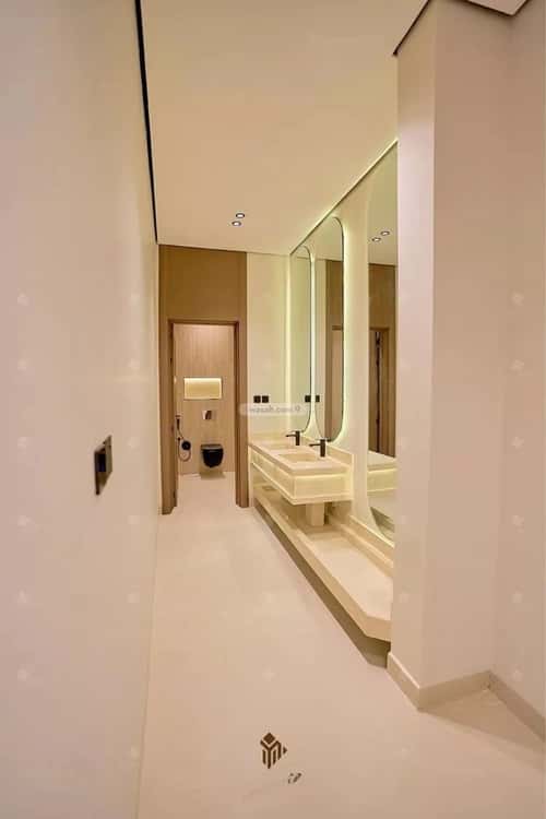 6 bedroom villa in Al Mahdiyyah 3