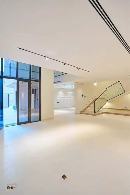 6 bedroom villa in Al Mahdiyyah 8
