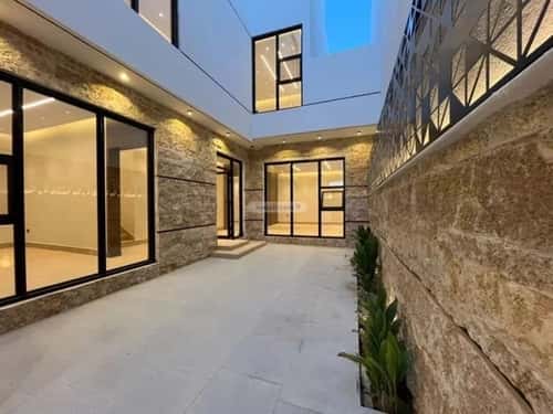 5 bedroom villa in Al Mahdiyyah 4