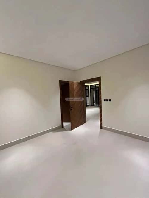 5 bedroom villa in Al Mahdiyyah 5