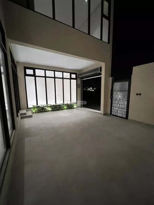 5 bedroom villa in Al Mahdiyyah 8