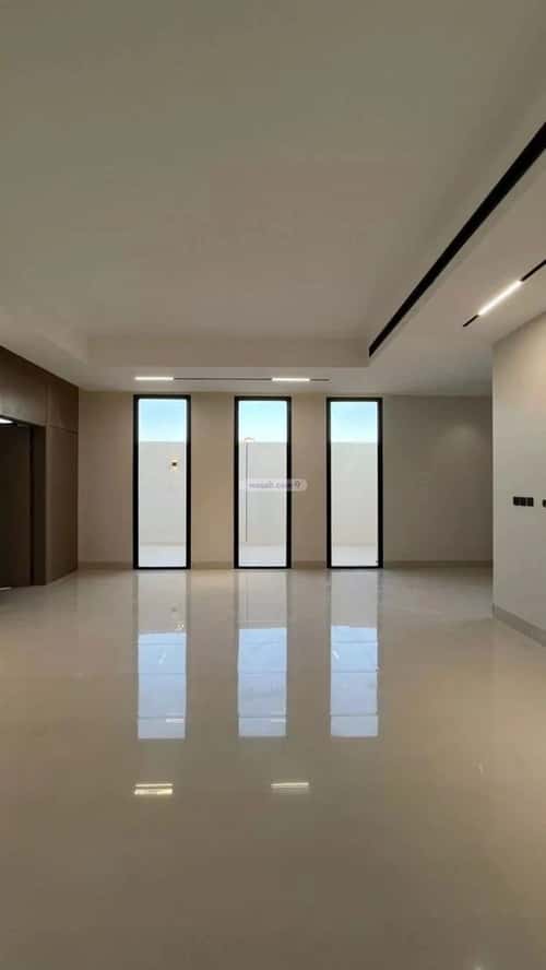 5 bedroom villa in Al Mahdiyyah 3