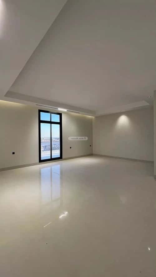 5 bedroom villa in Al Mahdiyyah 4