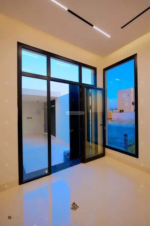 5 bedroom villa in Al Mahdiyyah 4