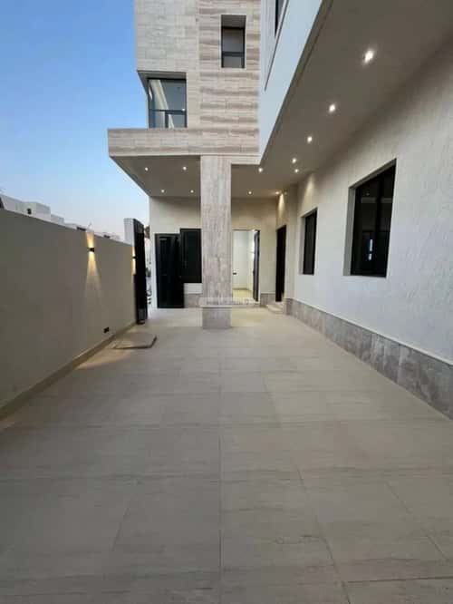 4 bedroom villa in Al Mahdiyyah 13