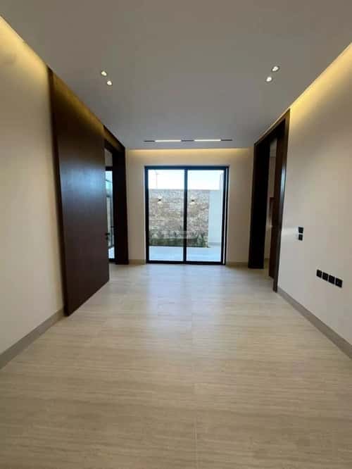 6 bedroom villa in Al Mahdiyyah 9