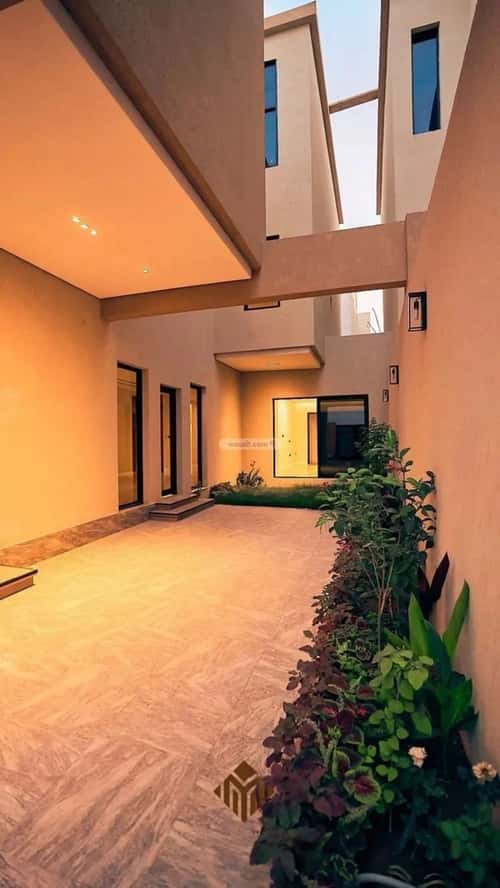 6 bedroom villa in Al Mahdiyyah 3