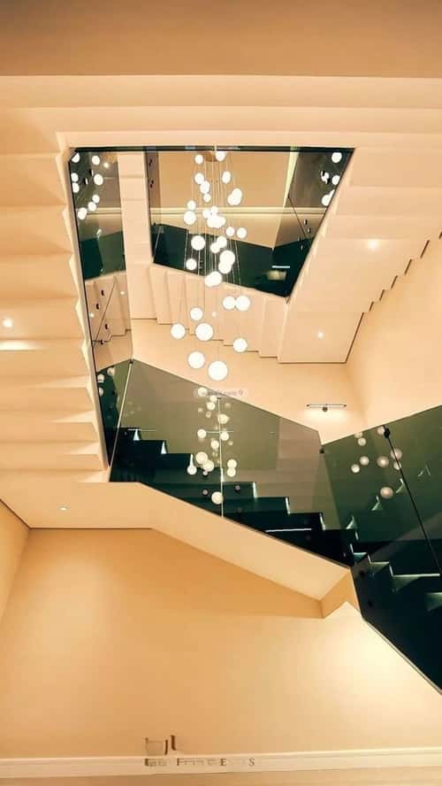 فيلا 6 غرف في المهدية 12