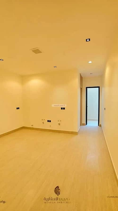 5 bedroom villa in Al Mahdiyyah 4