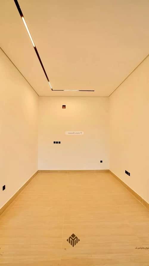 5 bedroom villa in Al Mahdiyyah 6