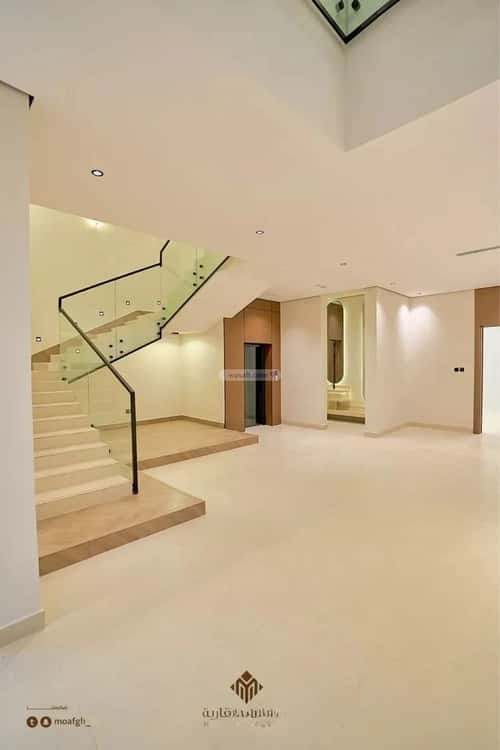 6 bedroom villa in Al Mahdiyyah 2