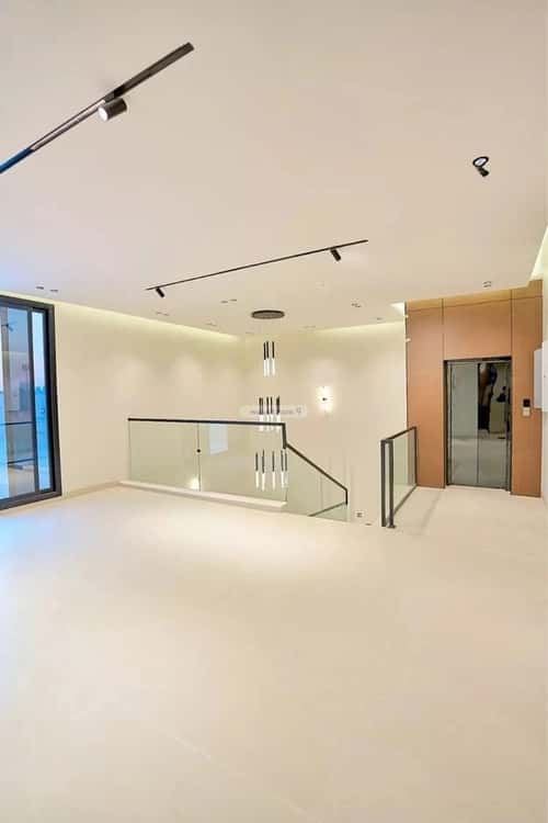 6 bedroom villa in Al Mahdiyyah 2