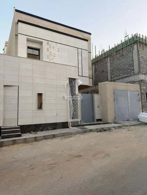4 bedroom villa in Al Mahdiyyah 12